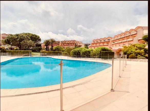 Antibes Secured Parc Velusine With Private Parking, Terrace, Pools And Tennis Courts. Exterior foto